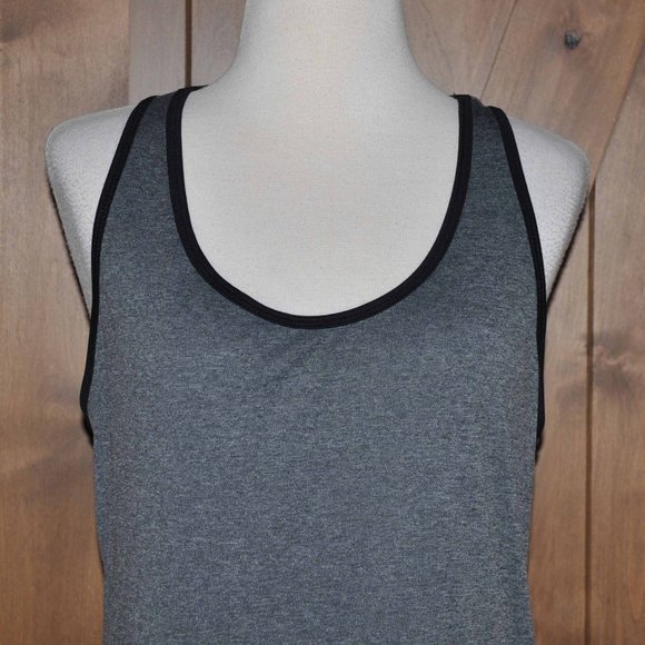 Active by Old Navy Charcoal & Black Semi Fitted Stretchy Racerback Workout Top - Picture 2 of 8